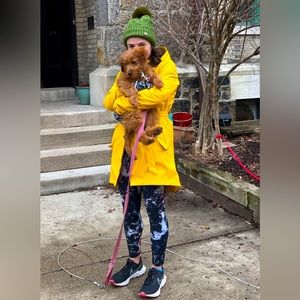 Meet your Posher, Joelle